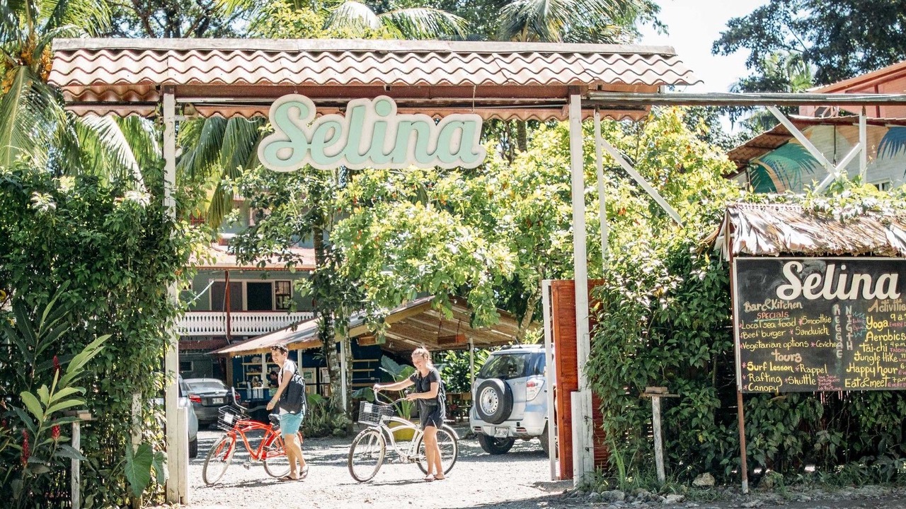Photo of Buildings in Puerto Viejo de Talamanca