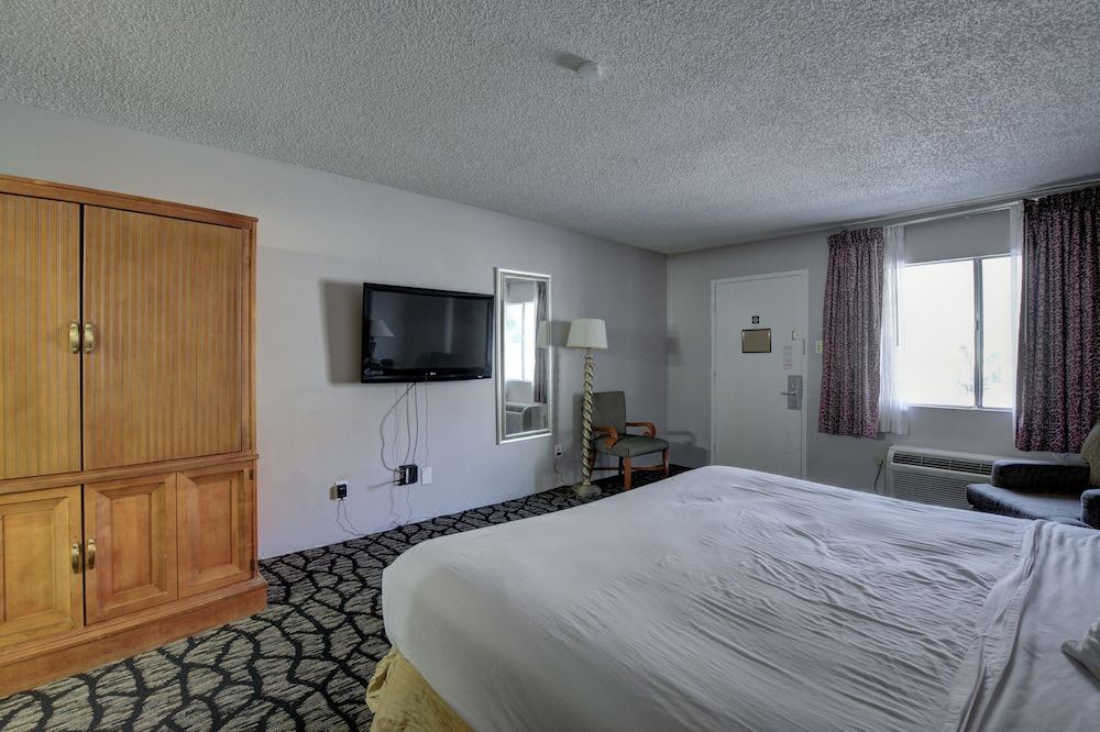 Photo of Bedroom in Nellis Air Force Base