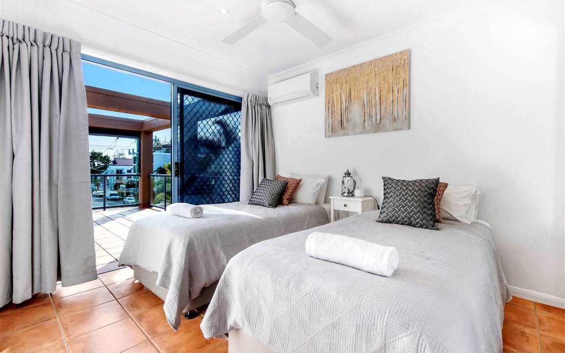 Photo of Bedroom in Mermaid Beach
