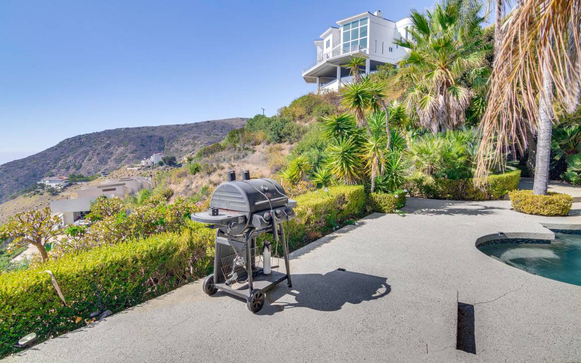 Photo of Others in Western Malibu