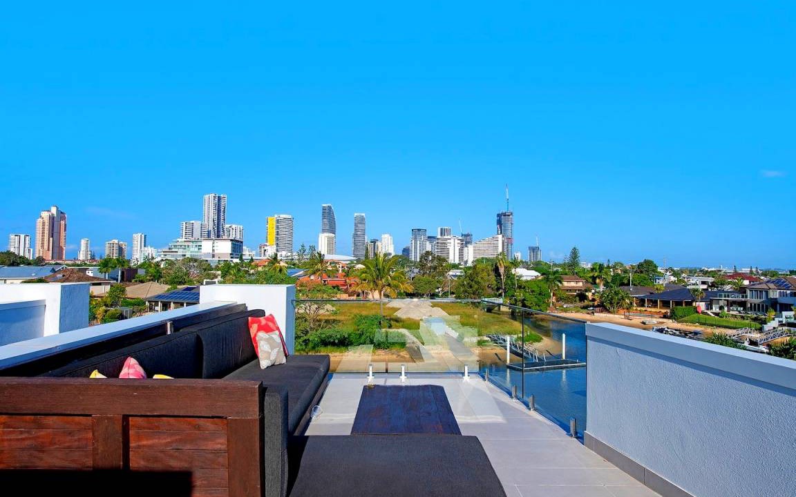 Photo of Others in Broadbeach Waters