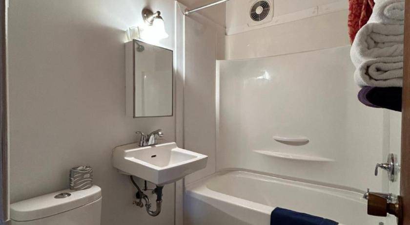 Photo of Bathroom in Tofino