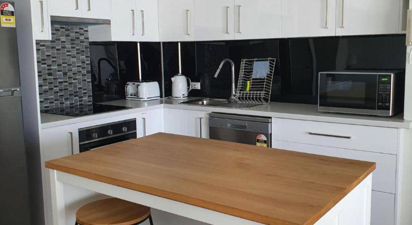 Photo of Kitchen in Runaway Bay