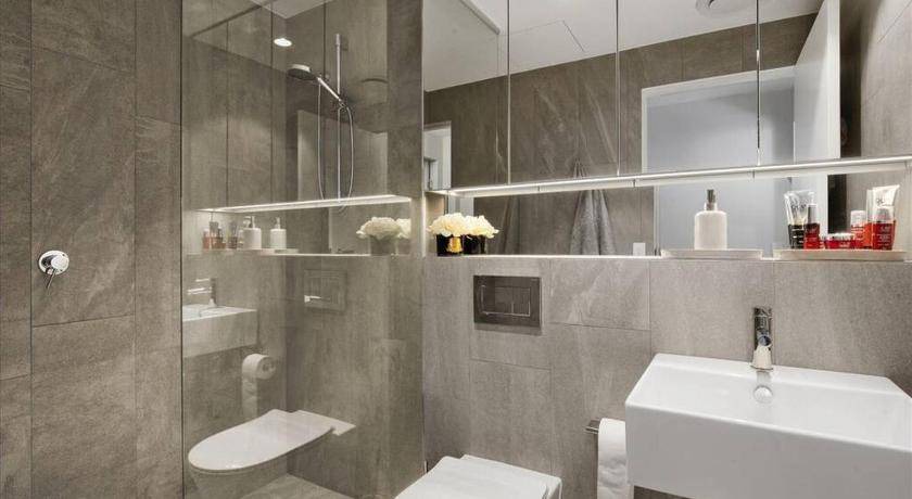 Photo of Bathroom in Broadbeach