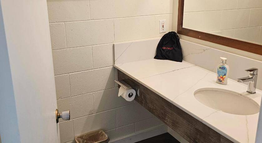 Photo of Bathroom in Ucluelet