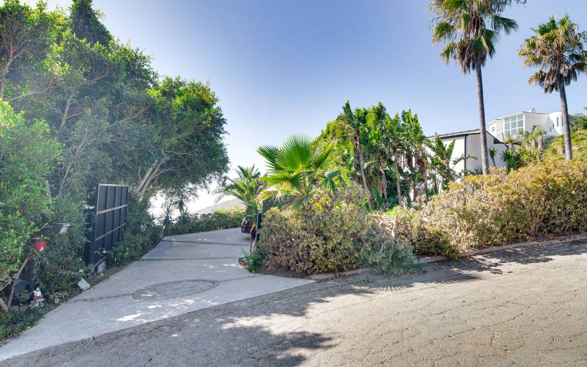 Photo of Others in Western Malibu
