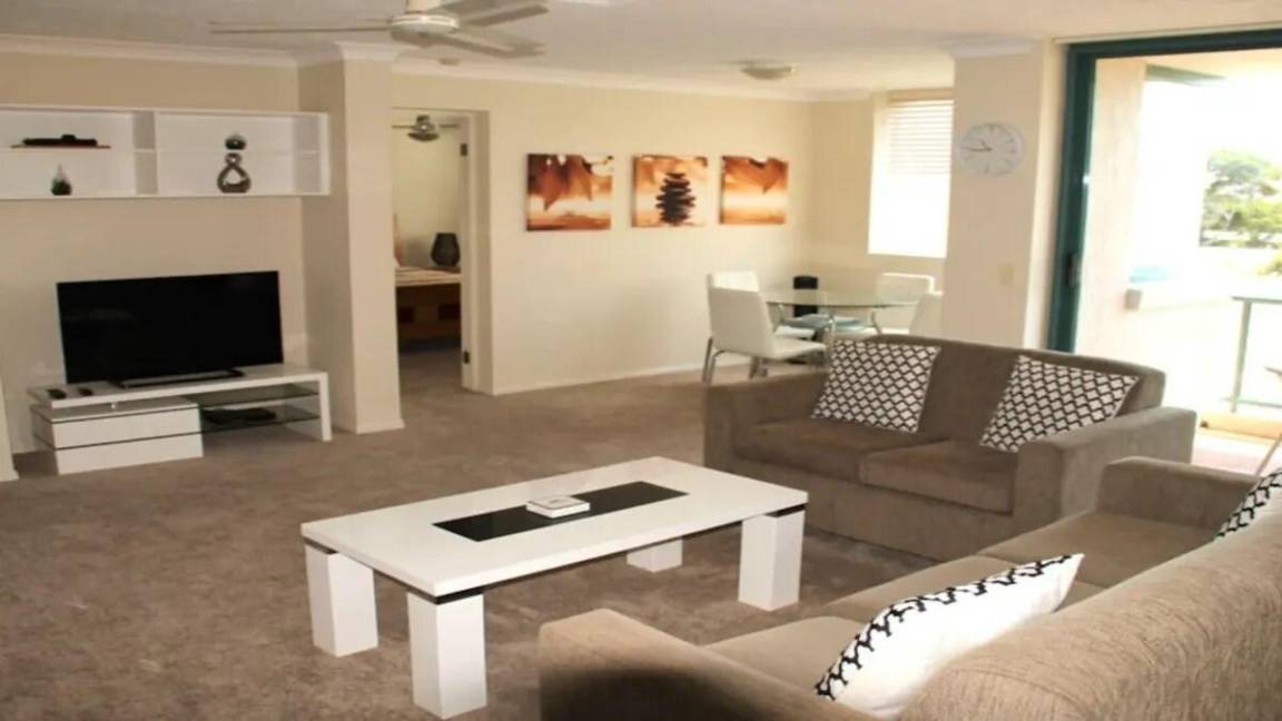 Photo of Livingroom in Burleigh Waters