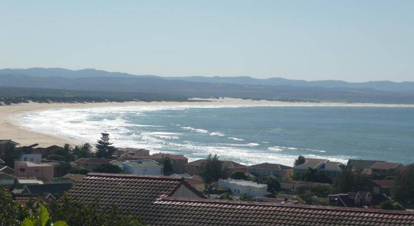 Photo of Others in Wavecrest