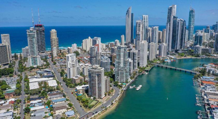 Photo of Others in Surfers Paradise