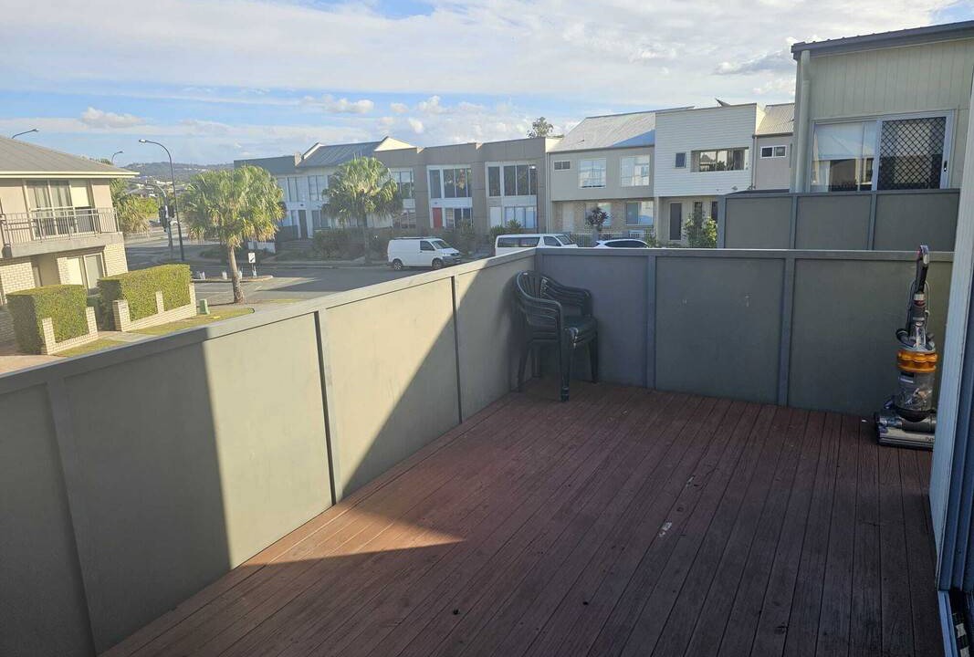 Photo of Patio Balcony in Varsity Lakes