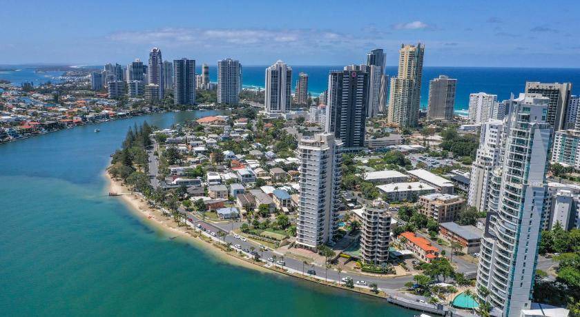 Photo of Others in Surfers Paradise