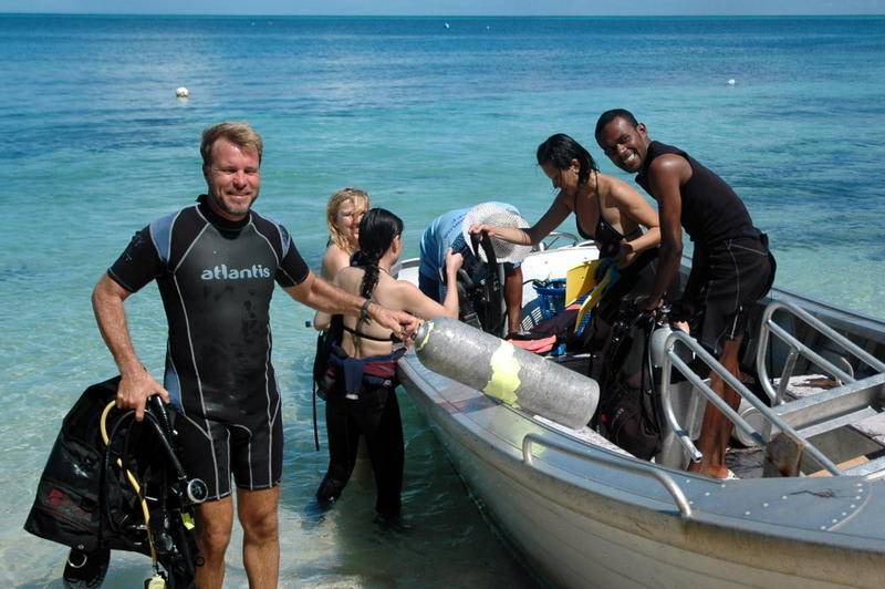 Photo of Others in Mana Island