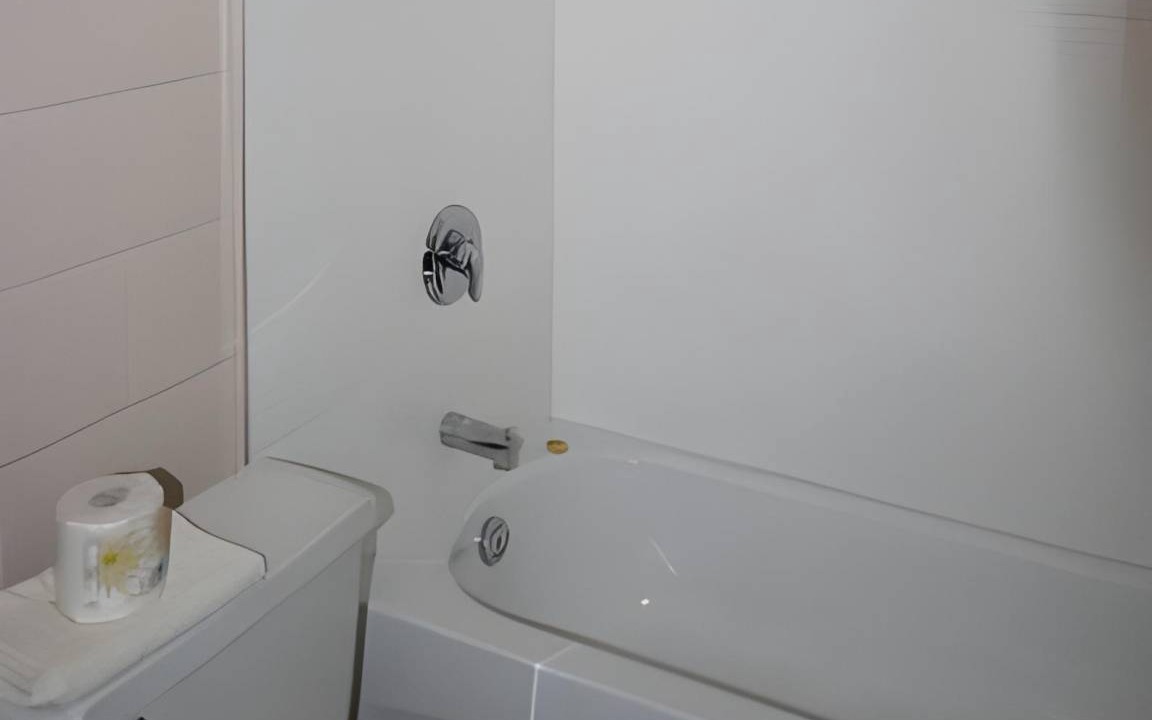 Photo of Bathroom in Ucluelet