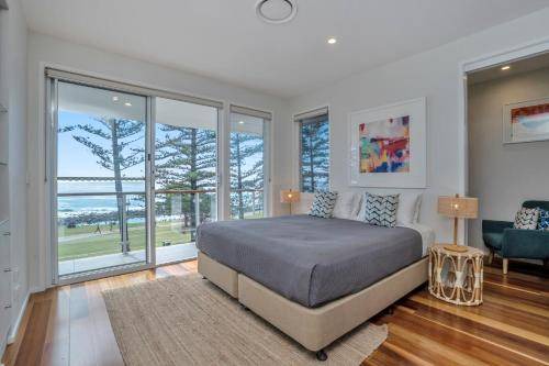 Photo of Others in Burleigh Heads