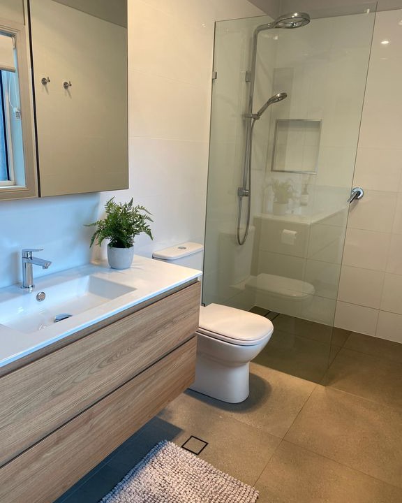 Photo of Bathroom in Mermaid Waters