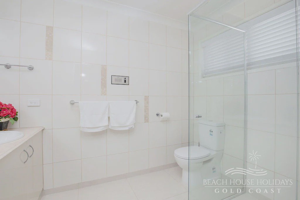 Photo of Bathroom in Mermaid Waters