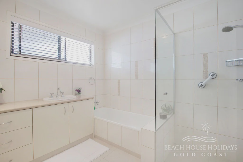 Photo of Bathroom in Mermaid Waters