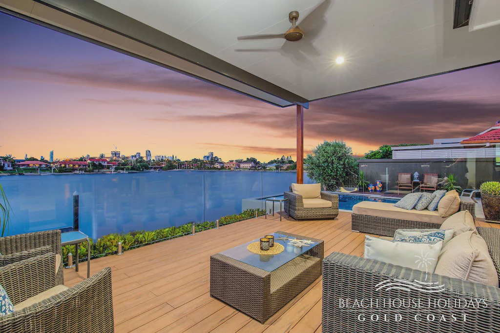 Photo of Patio Balcony in Mermaid Waters