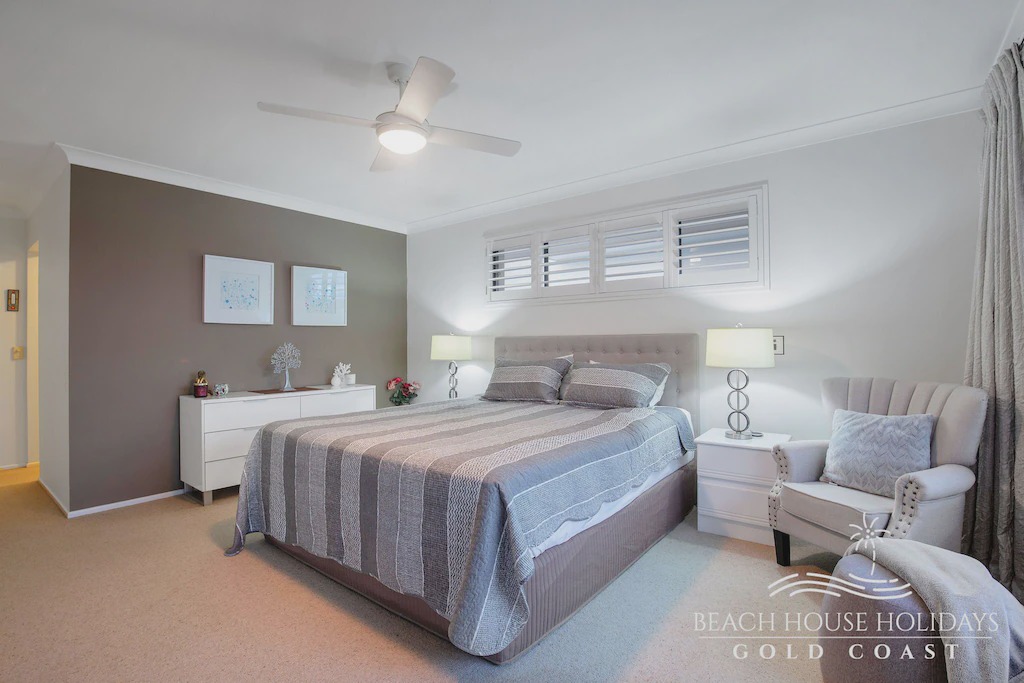 Photo of Bedroom in Mermaid Waters