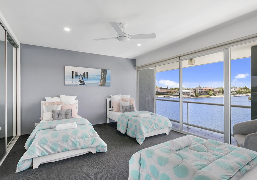 Photo of Bedroom in Mermaid Waters