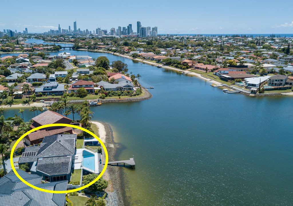 Photo of Outdoor in Mermaid Waters