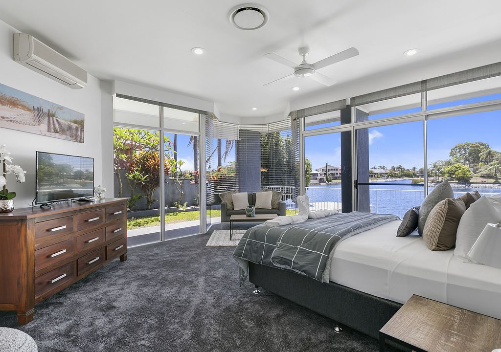 Photo of Livingroom in Mermaid Waters