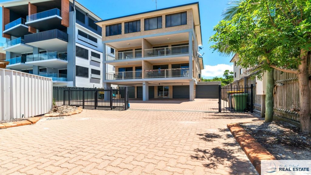 Photo of Buildings in Woorim