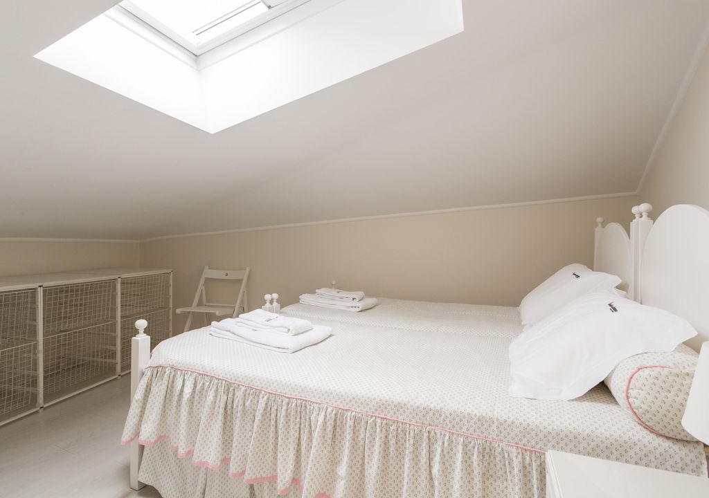 Photo of Bedroom in Ericeira
