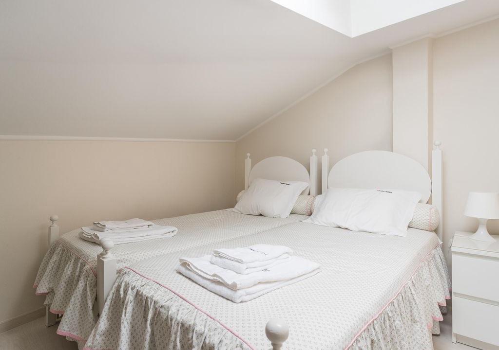 Photo of Bedroom in Ericeira