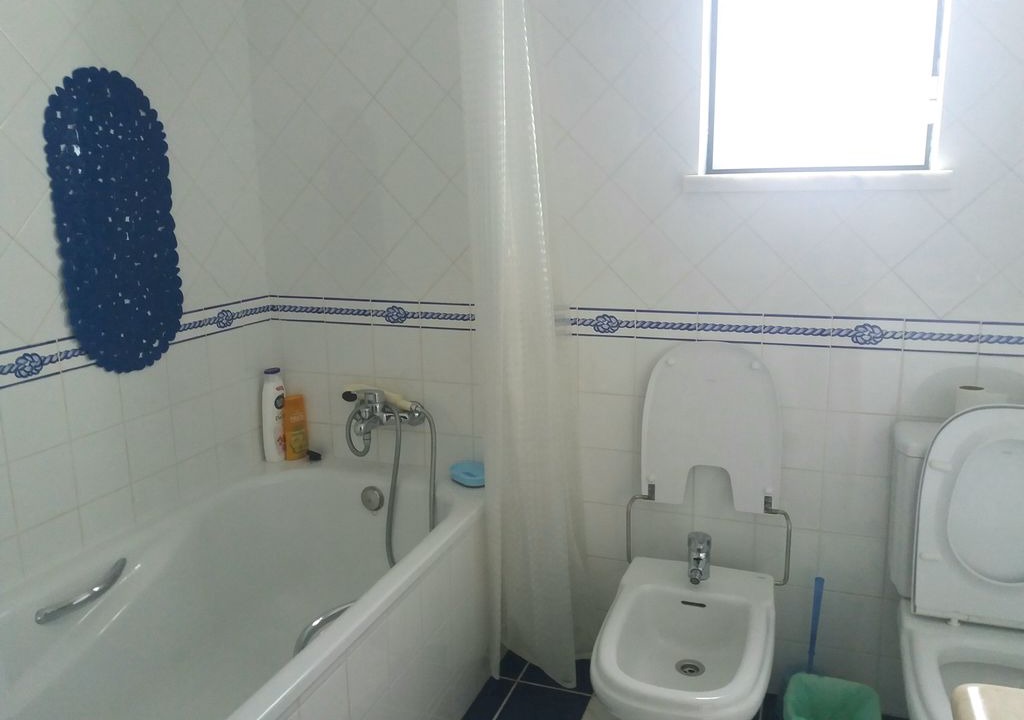 Photo of Bathroom in Almograve