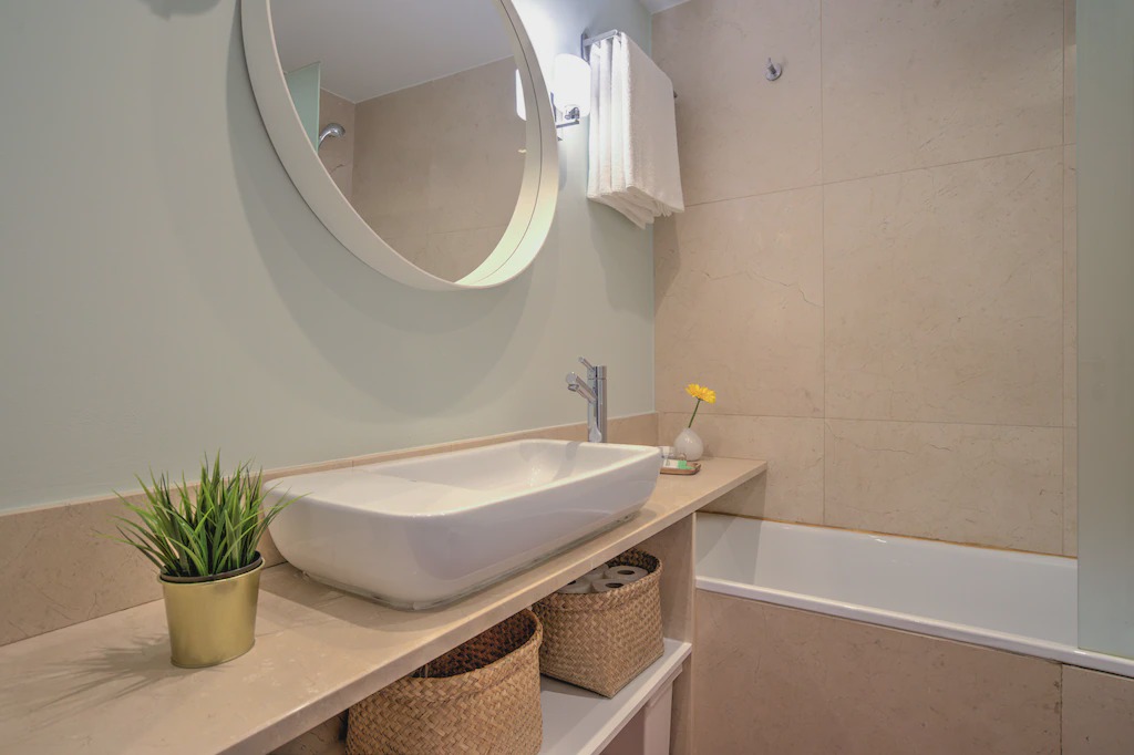Photo of Bathroom in Baixa