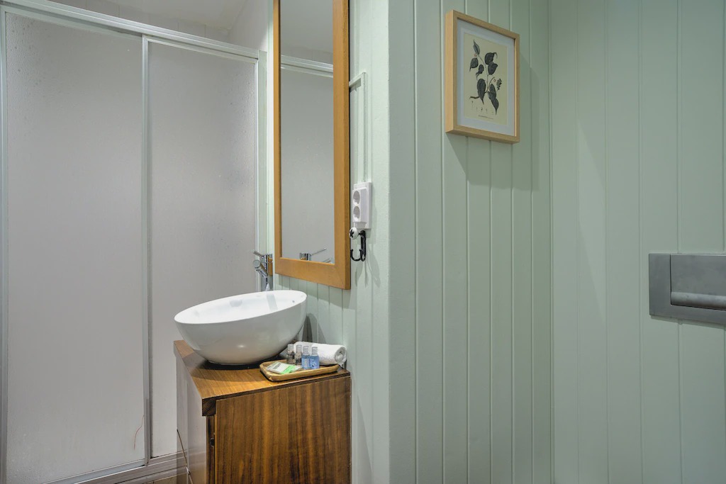Photo of Bathroom in Baixa
