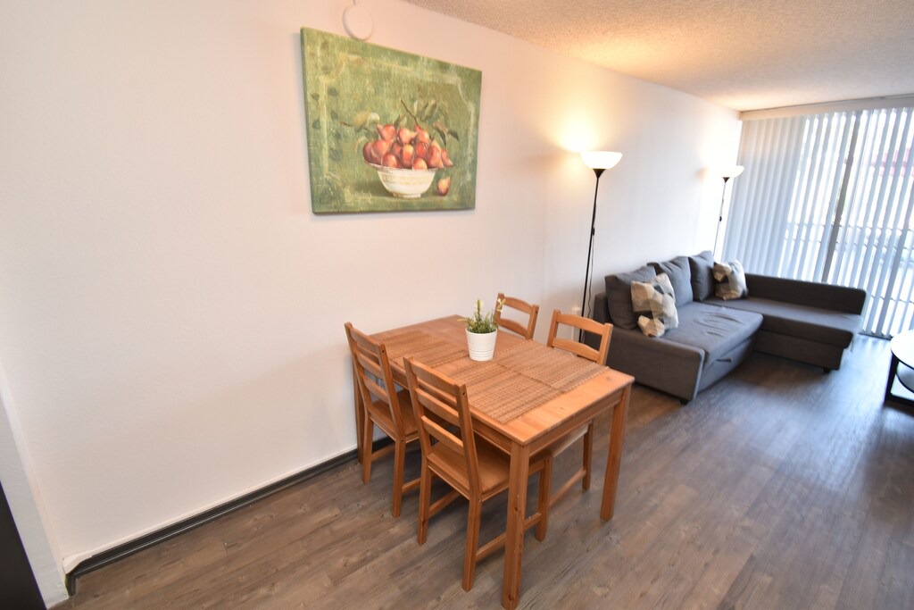 Photo of Livingroom in Civic Core