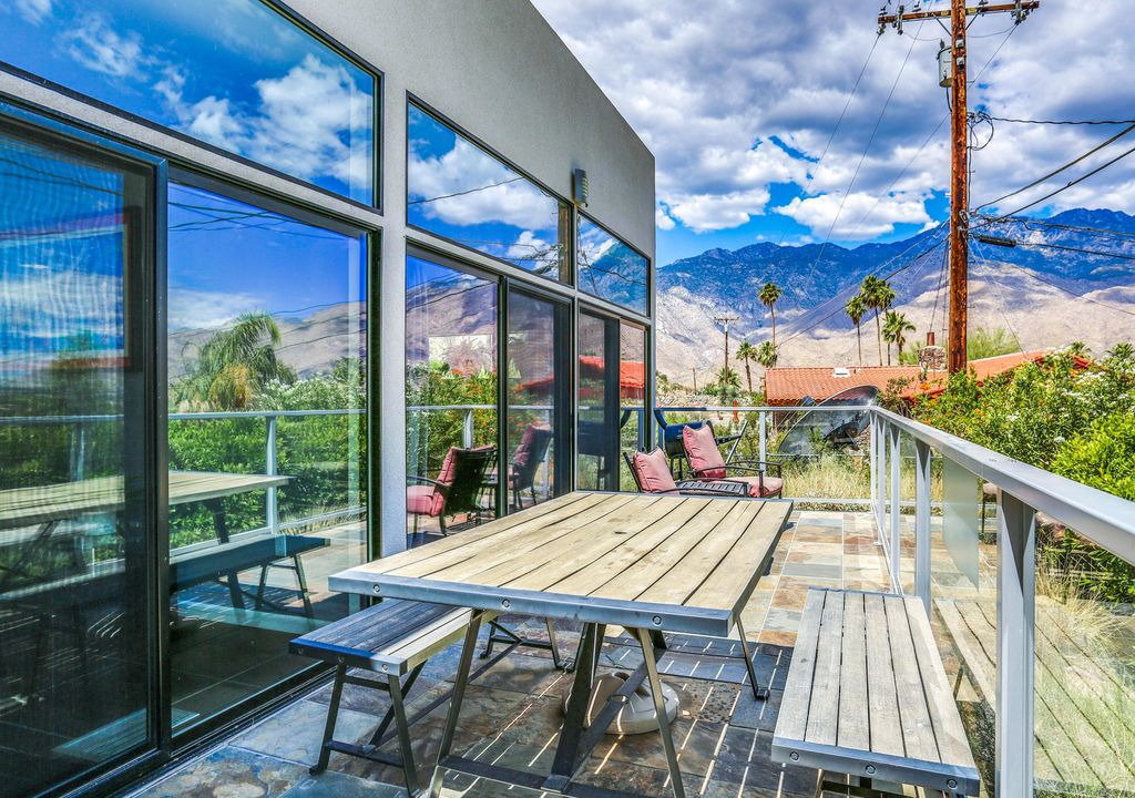 Photo of Patio Balcony in Araby Cove