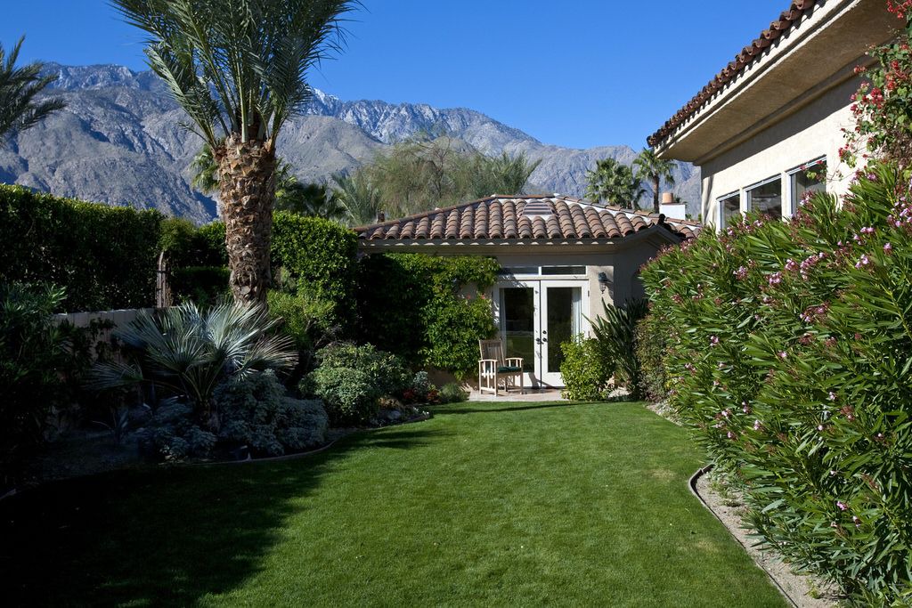 Photo of Buildings in Sunrise Vista Chino