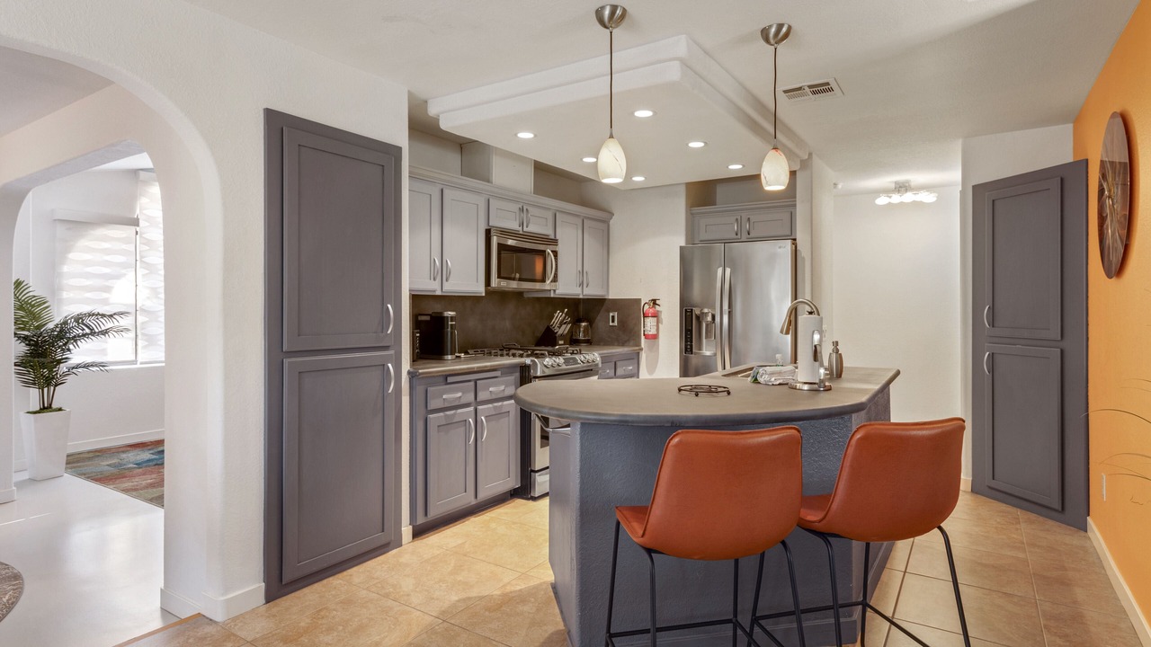 Photo of Kitchen in Racquet Club South