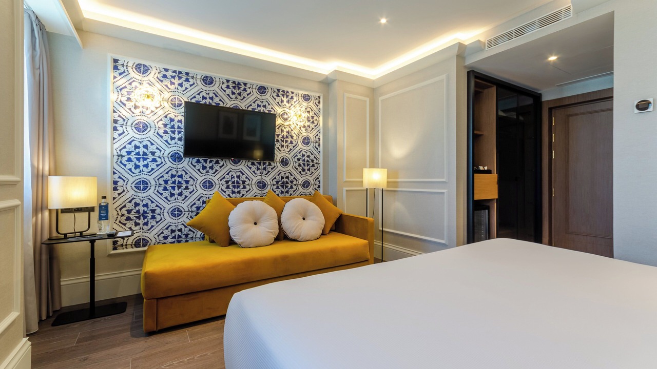 Photo of Bedroom in Baixa