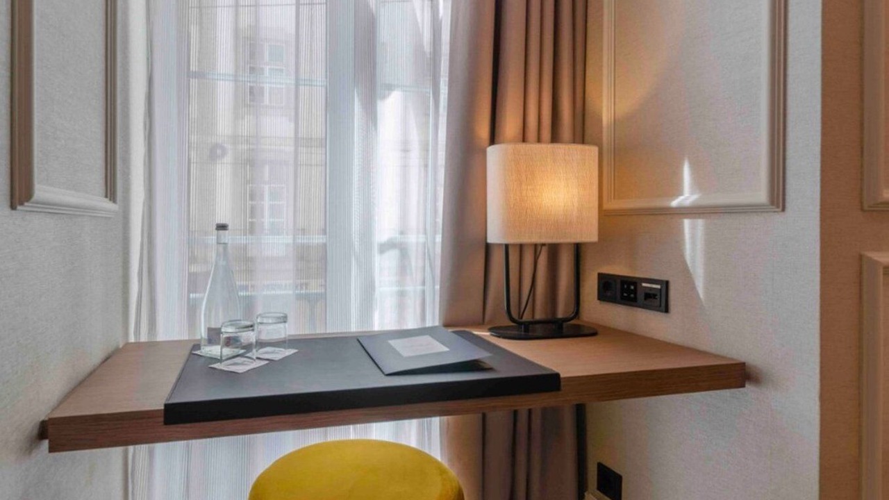 Photo of Bedroom in Baixa