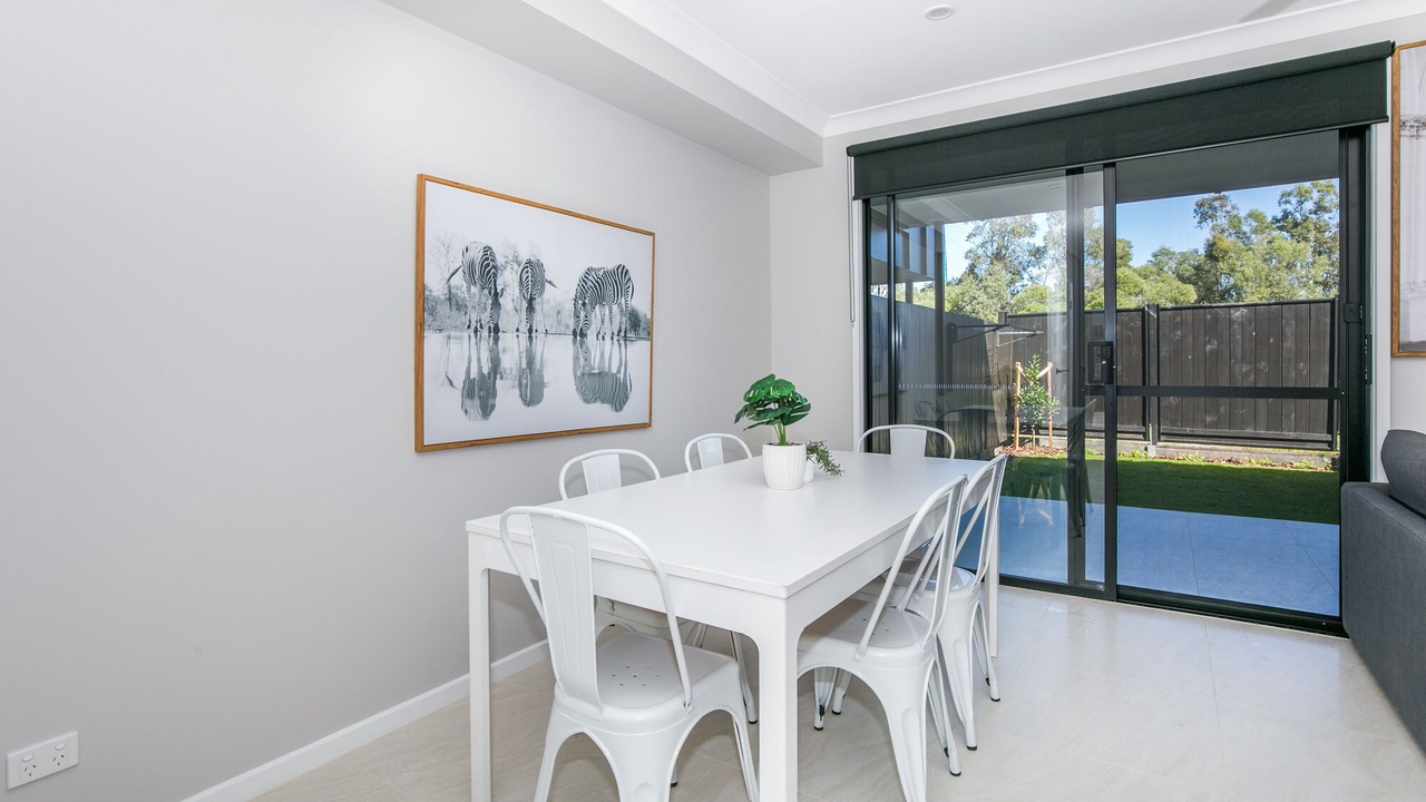 Photo of Others in Helensvale