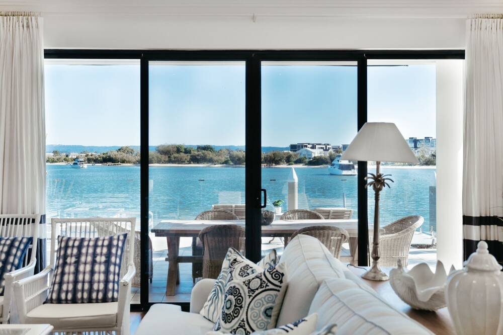 Photo of Bedroom in Paradise Point