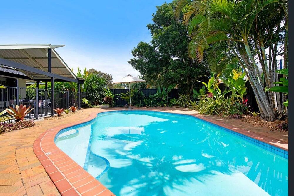Photo of Outdoor in Mermaid Waters