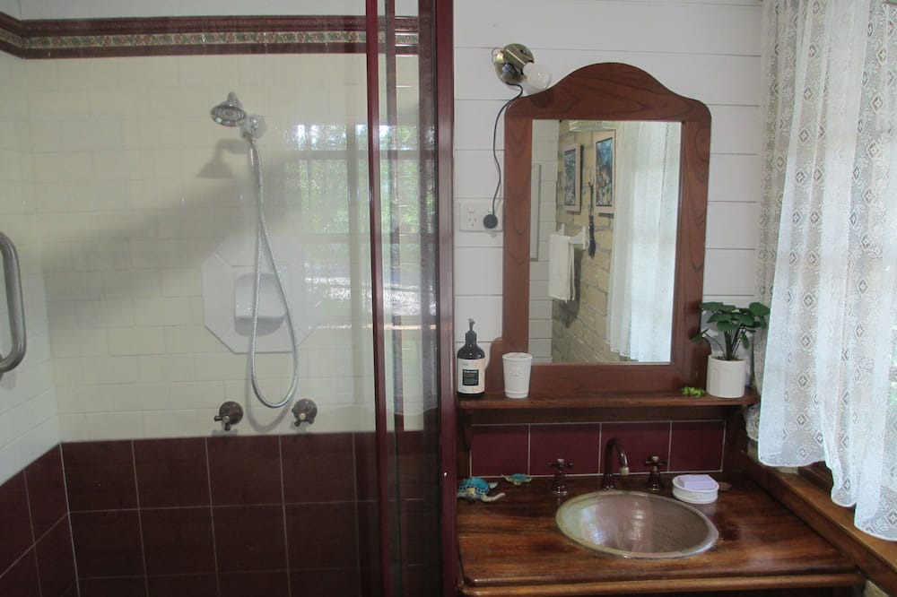 Photo of Bathroom in Bonogin