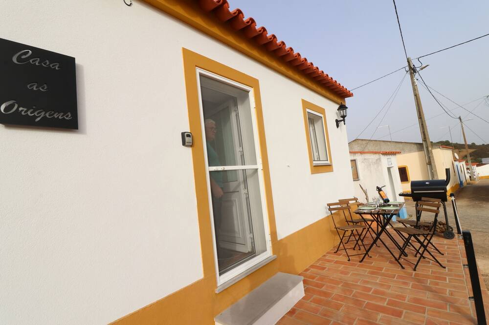 Photo of Patio Balcony in Mertola