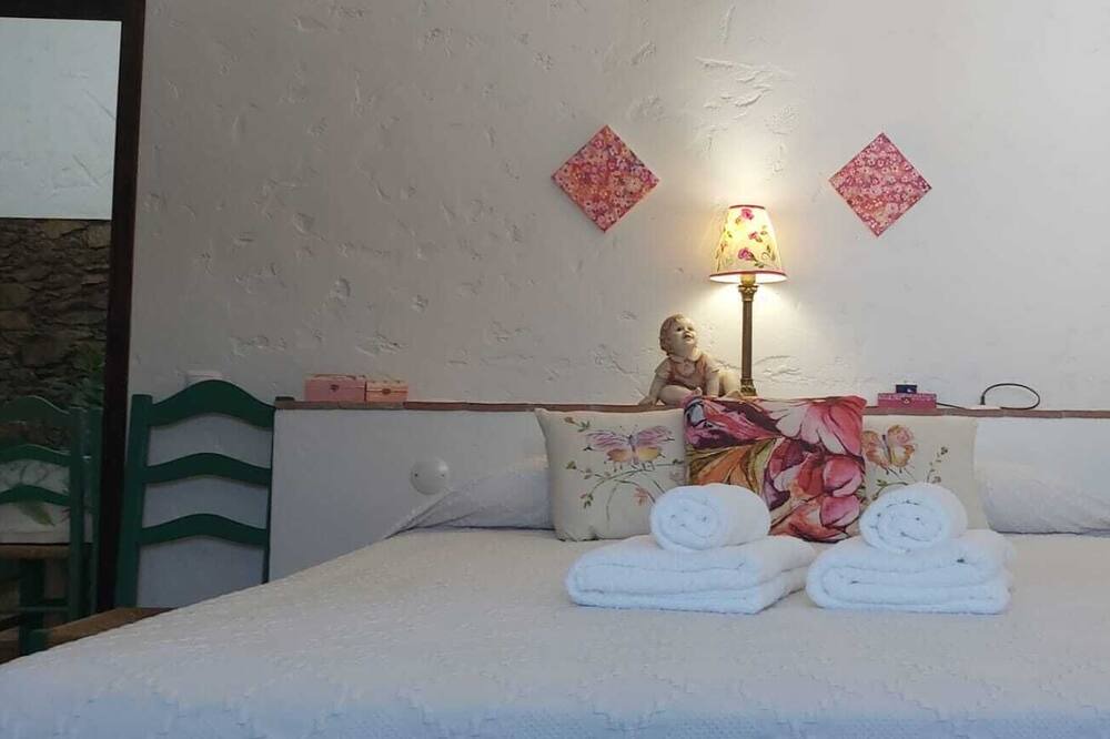 Photo of Bedroom in Mertola