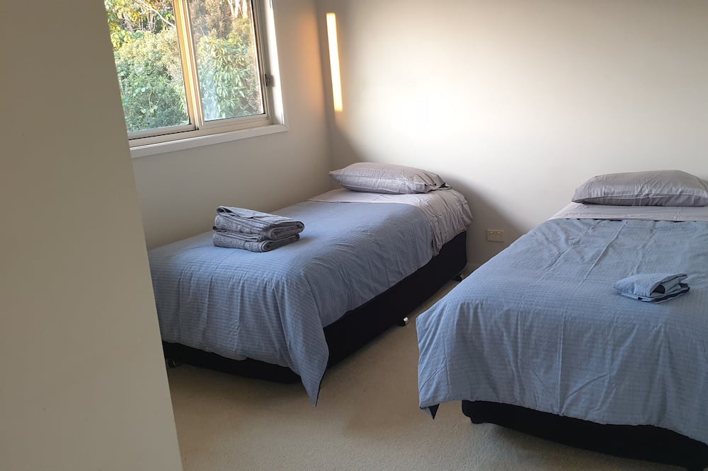 Photo of Bedroom in Biggera Waters