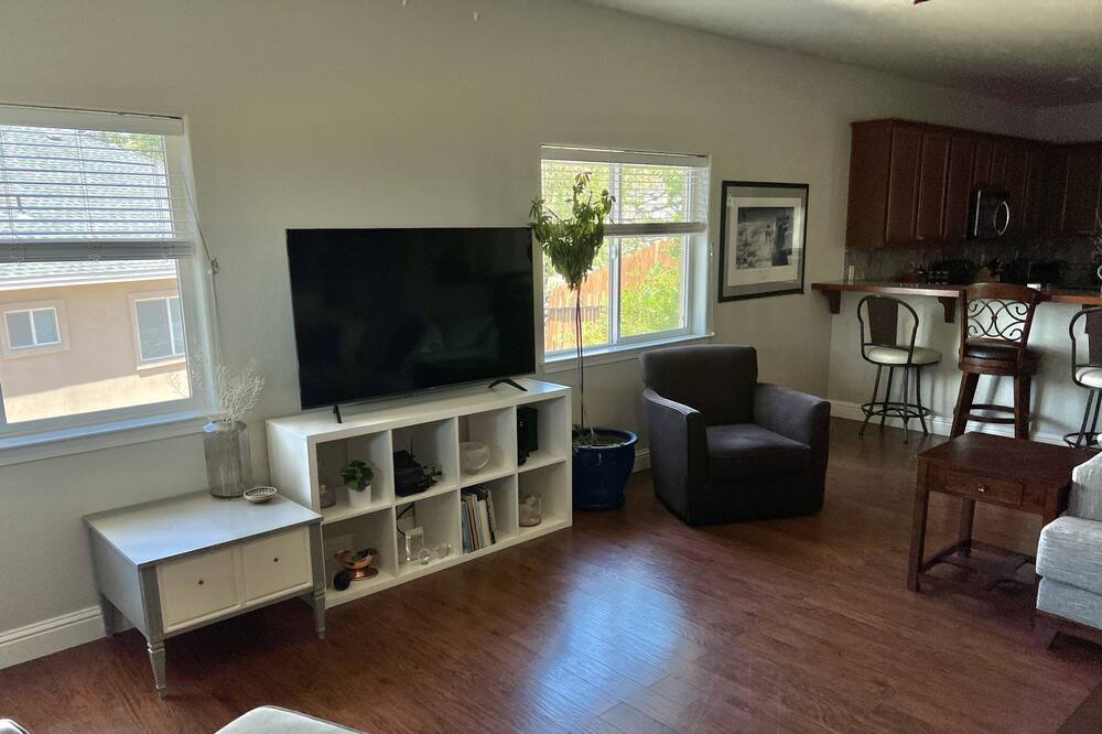Photo of Livingroom in Northeast Reno