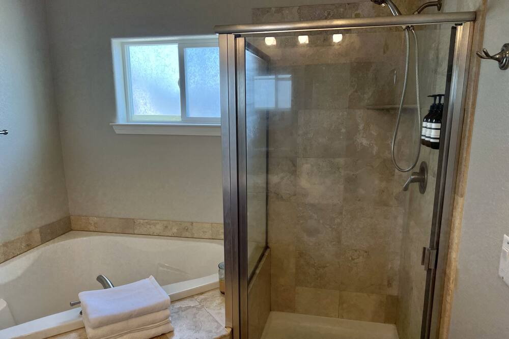 Photo of Bathroom in Northeast Reno
