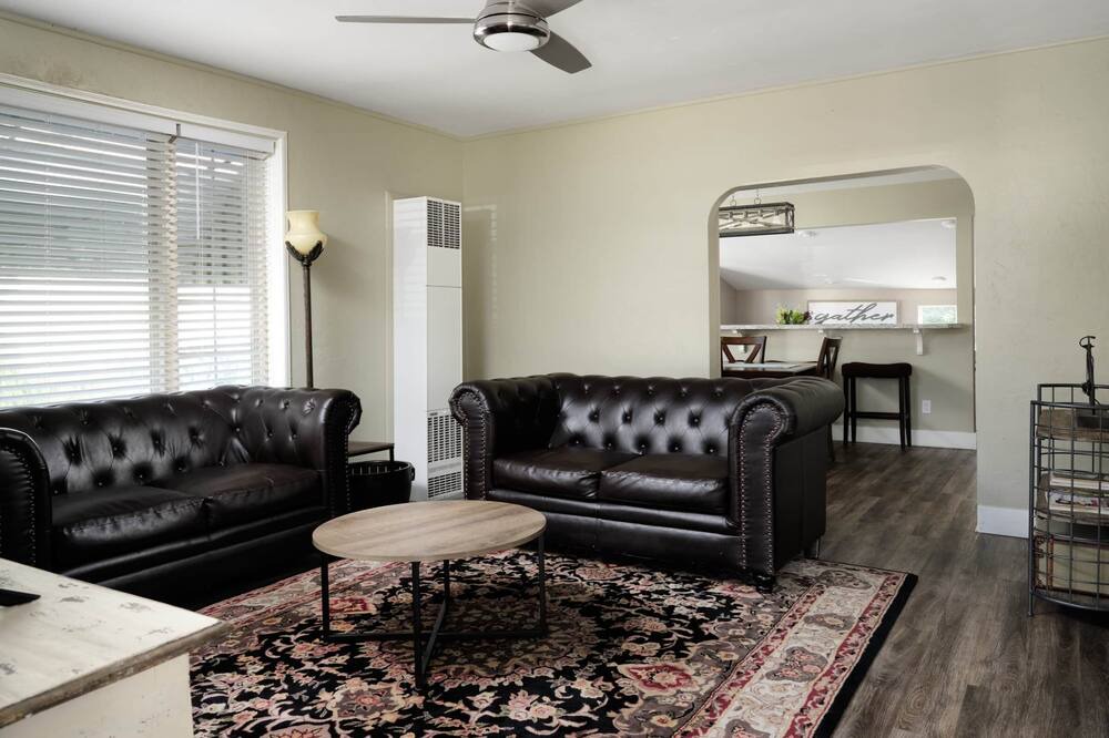 Photo of Livingroom in Arroyo Grande
