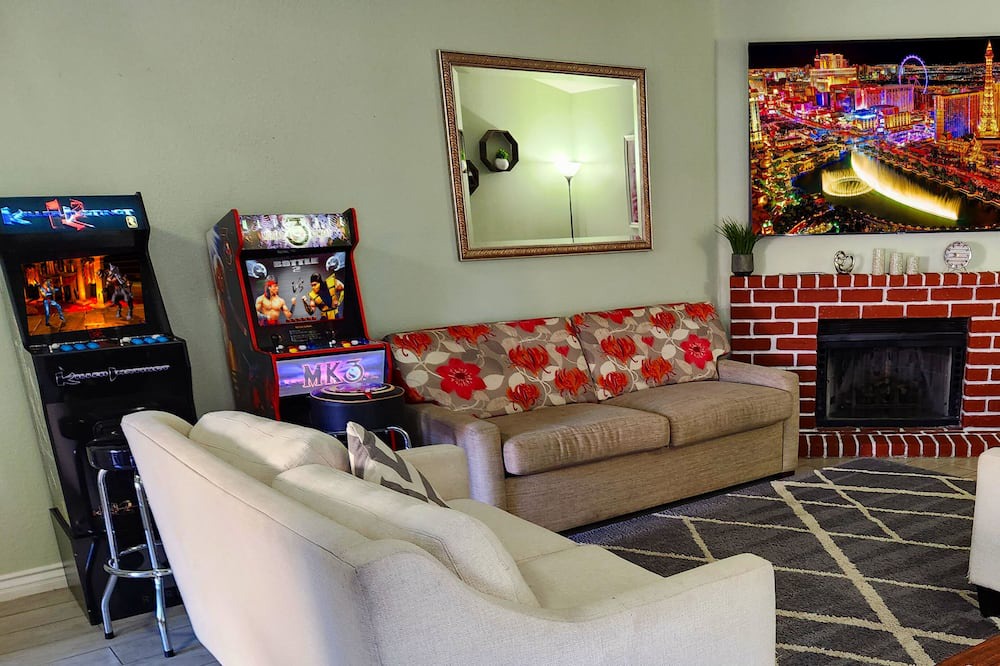 Photo of Bedroom in Sunrise Manor