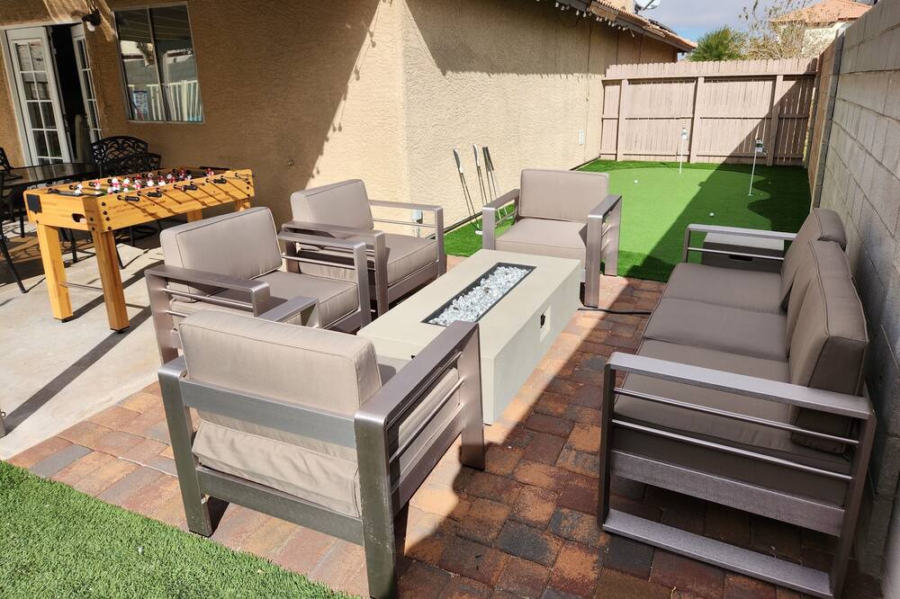 Photo of Outdoor in Sunrise Manor